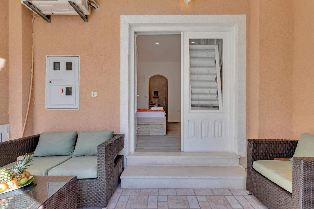 Apartments Zorica Тучепи Экстерьер фото